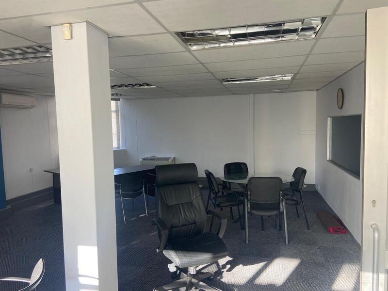 To Let commercial Property for Rent in Newton Park Eastern Cape